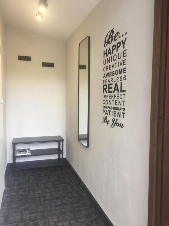 Apartament Mlociny Varşova Dış mekan fotoğraf